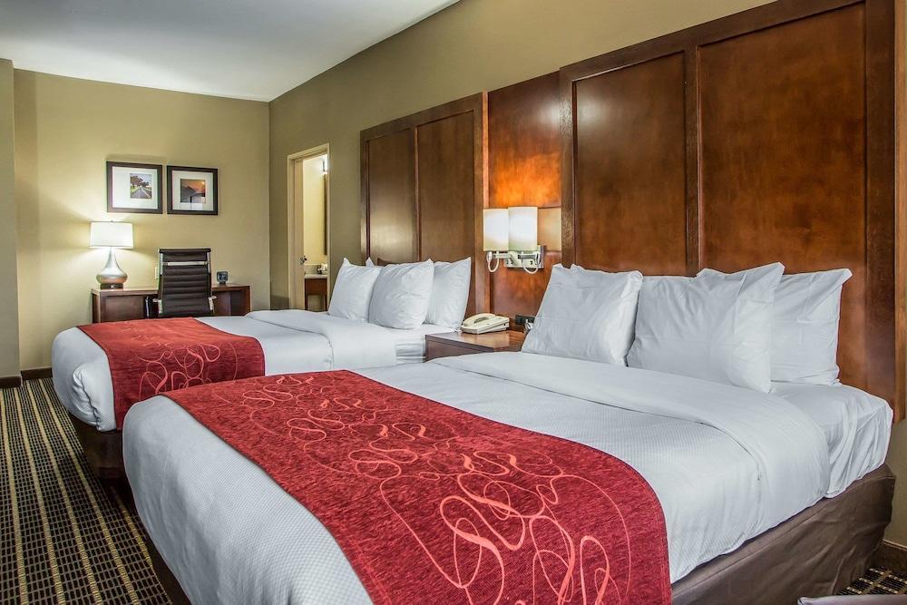 Comfort Suites Delavan - Lake Geneva Area Exterior foto